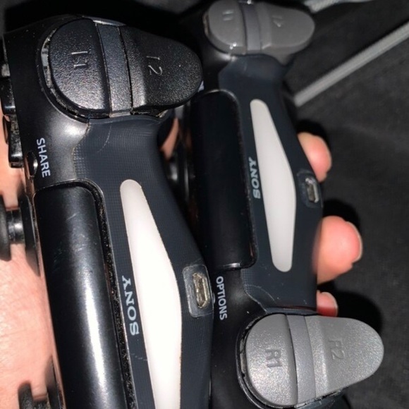 Ps4 - Picture 2 of 3